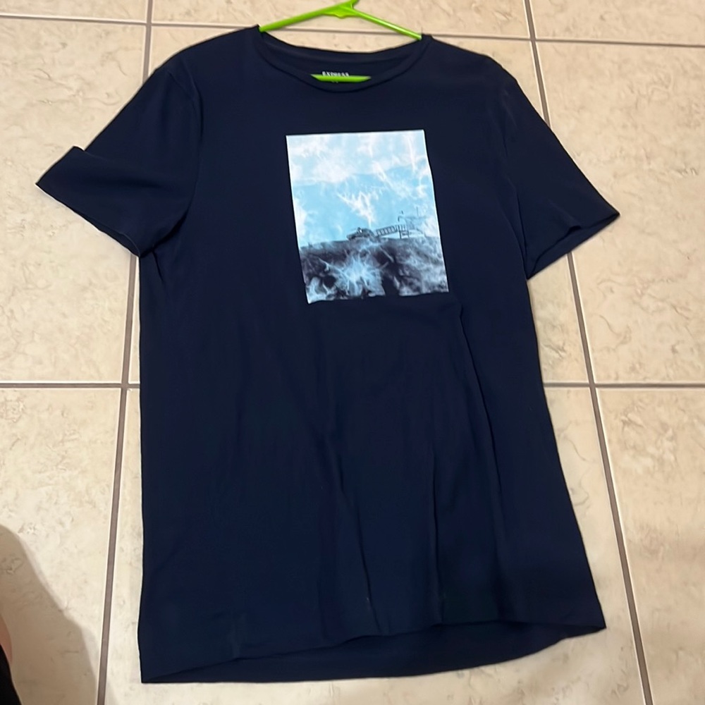 Express shirt